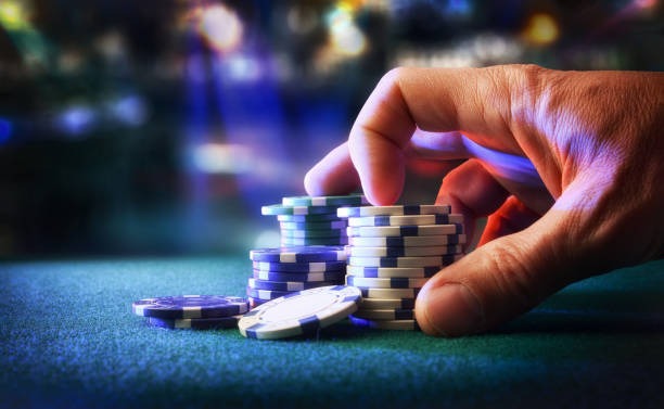 indogg app interface showing football markets and live casino options